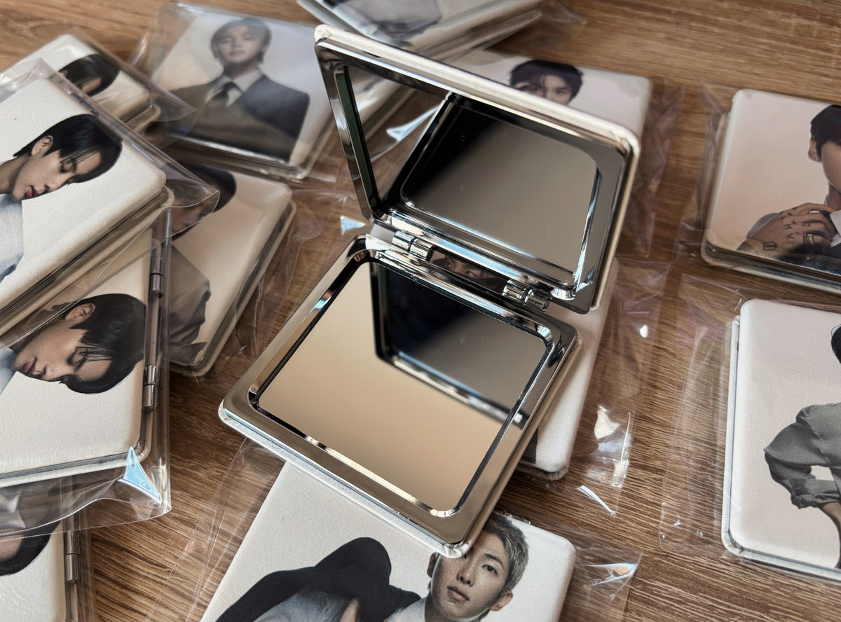 BTS - Espejo de maquillaje Arirang