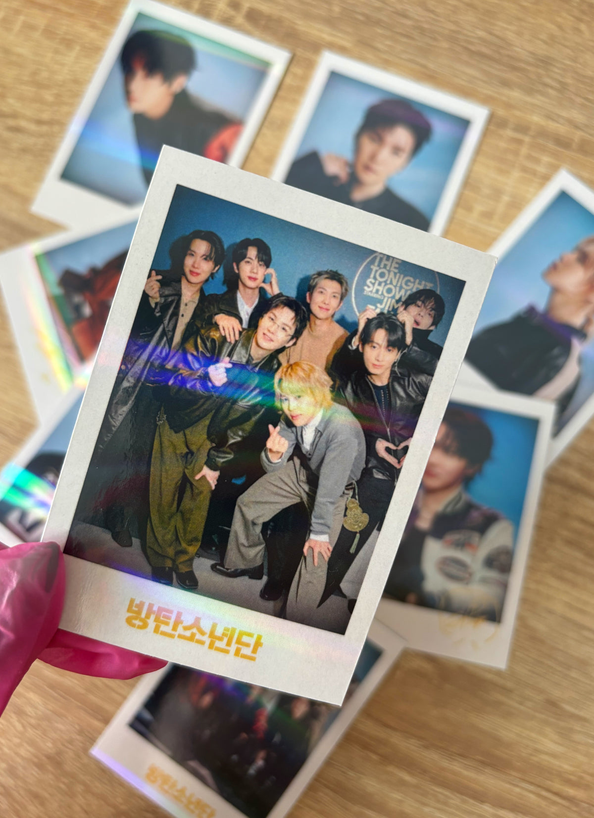 BTS - Holograficzne polaroidy