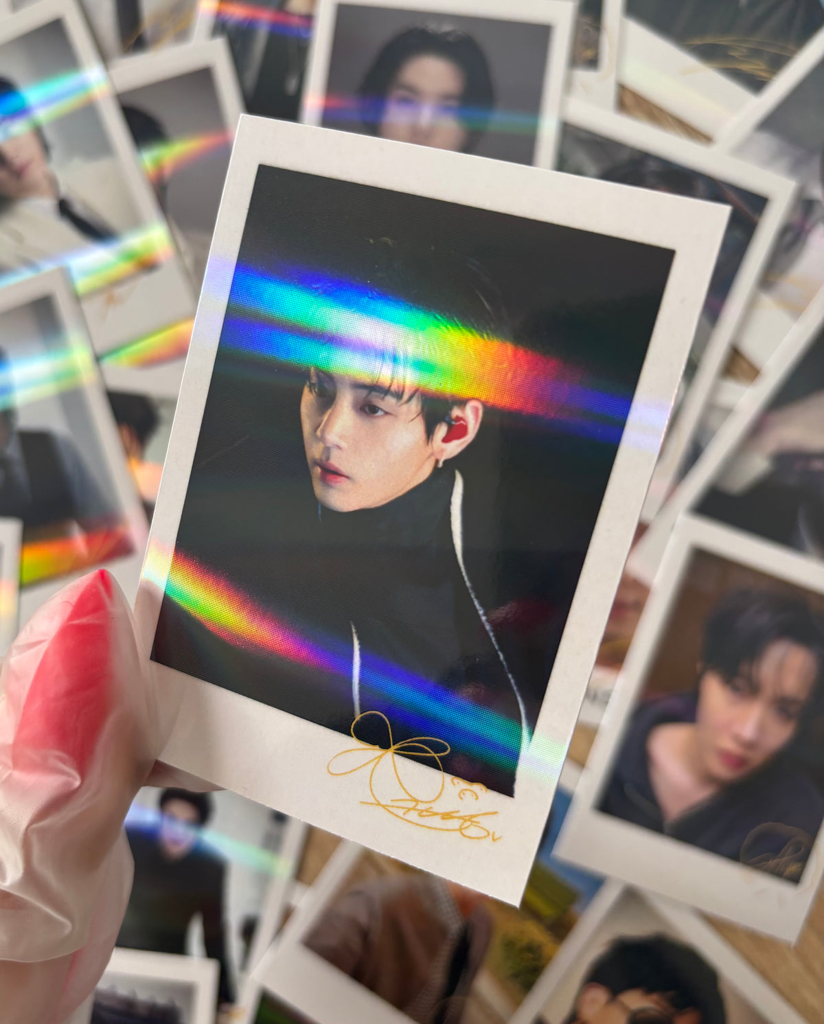 BTS Taehyung - Polaroids holographiques