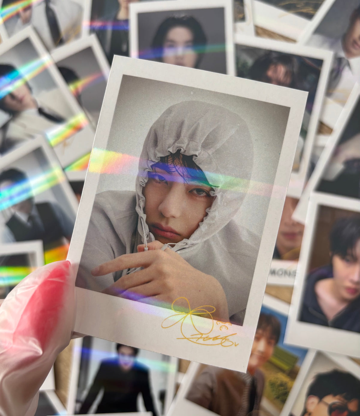 BTS Taehyung - Polaroids holographiques
