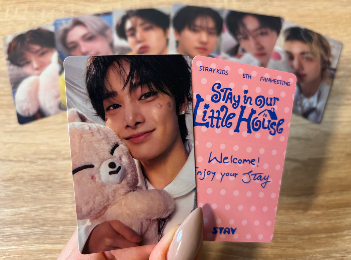 Stray Kids - FANMEETING STAY in Our Little House 4/4 - STAYZONE [photocards]