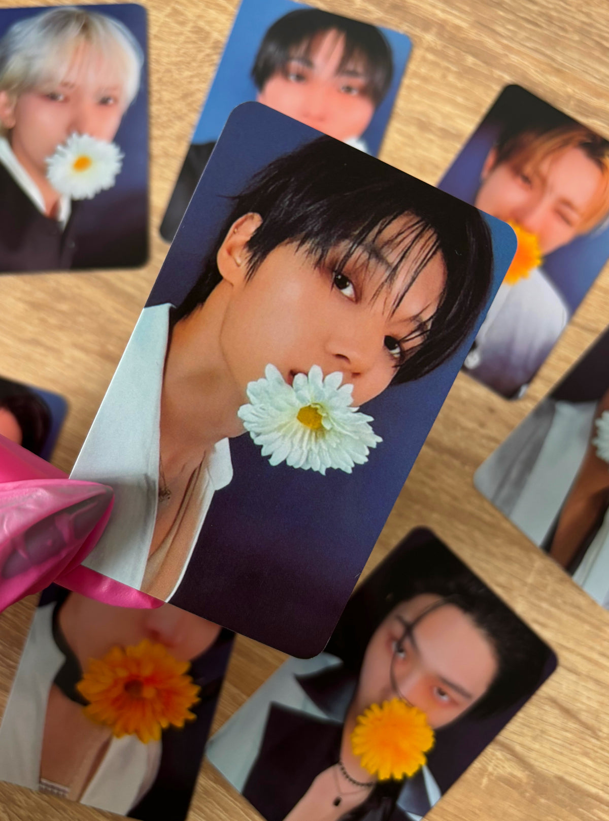 ATEEZ - Golden Hour Pt 4 AM Pob  Flower Vers [photocards]