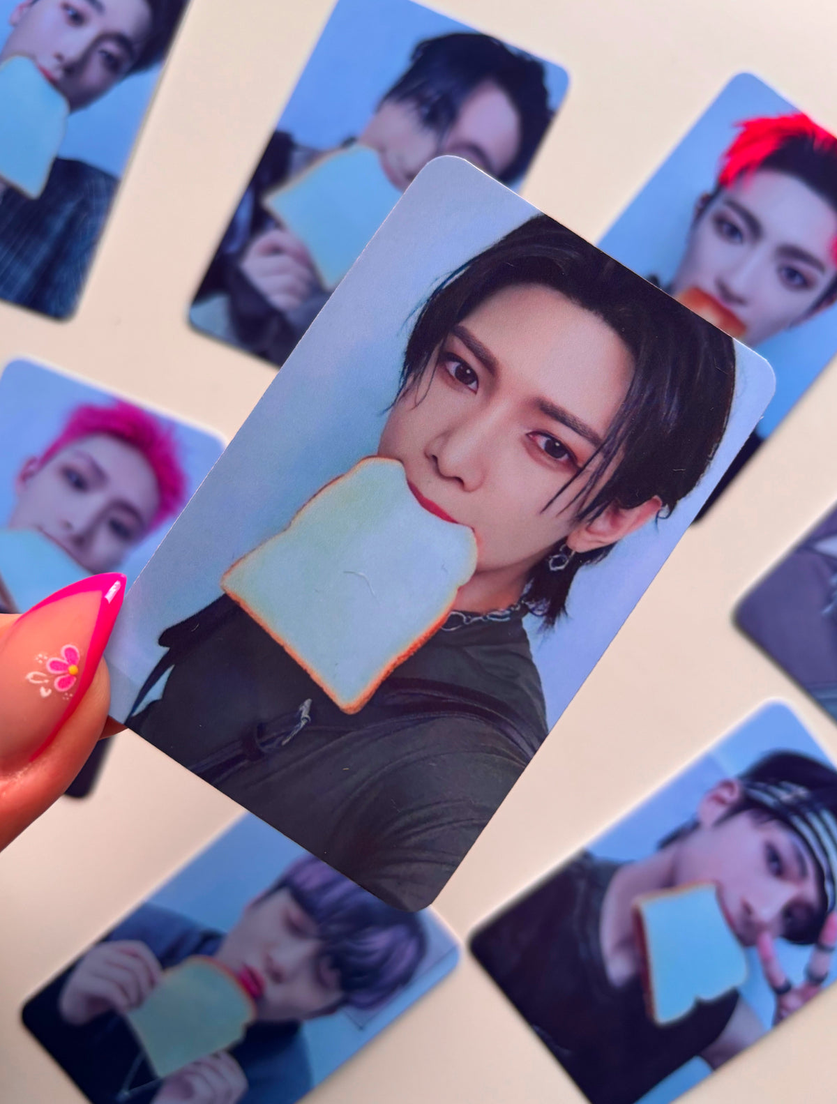 ATEEZ - The World Ep2 Outlaw [photocards]