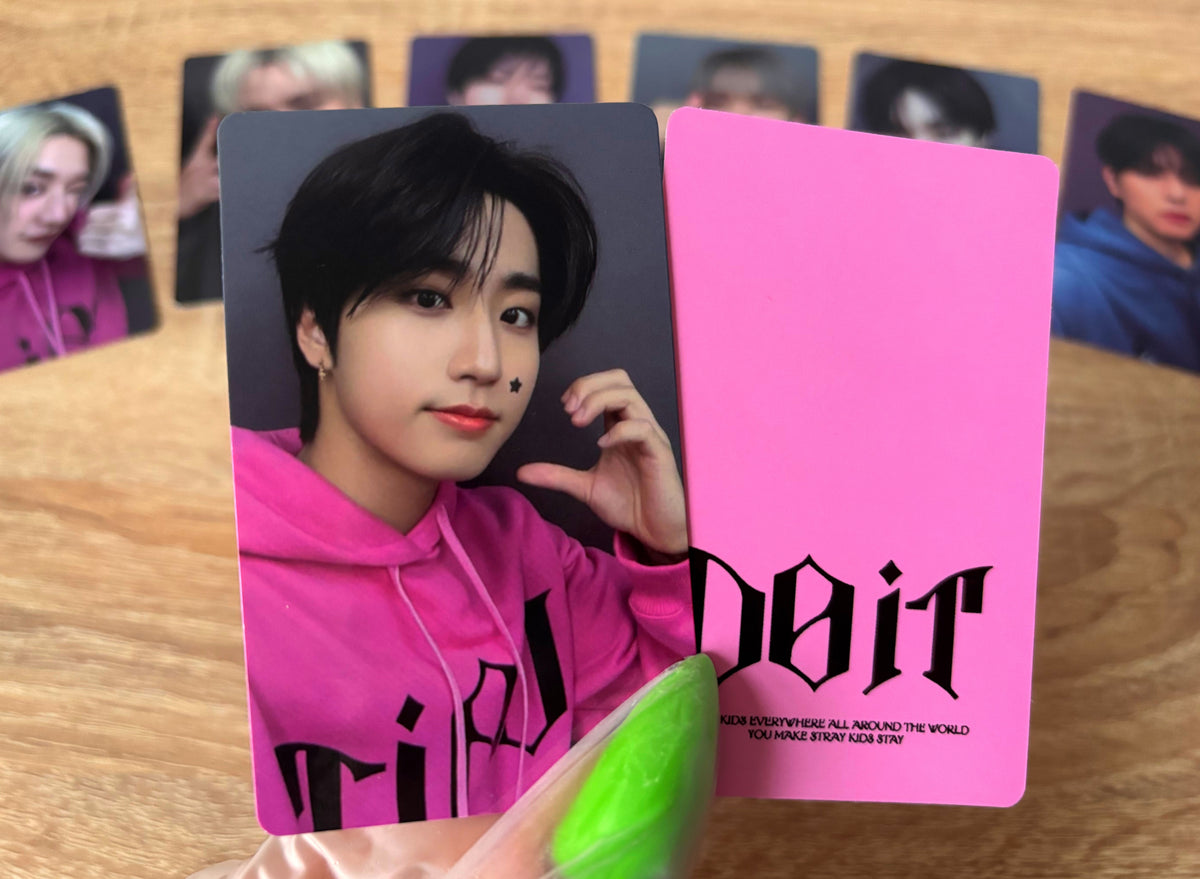 Stray Kids – „DO IT” Broadcast Gongbank Sanok [karty kolekcjonerskie]
