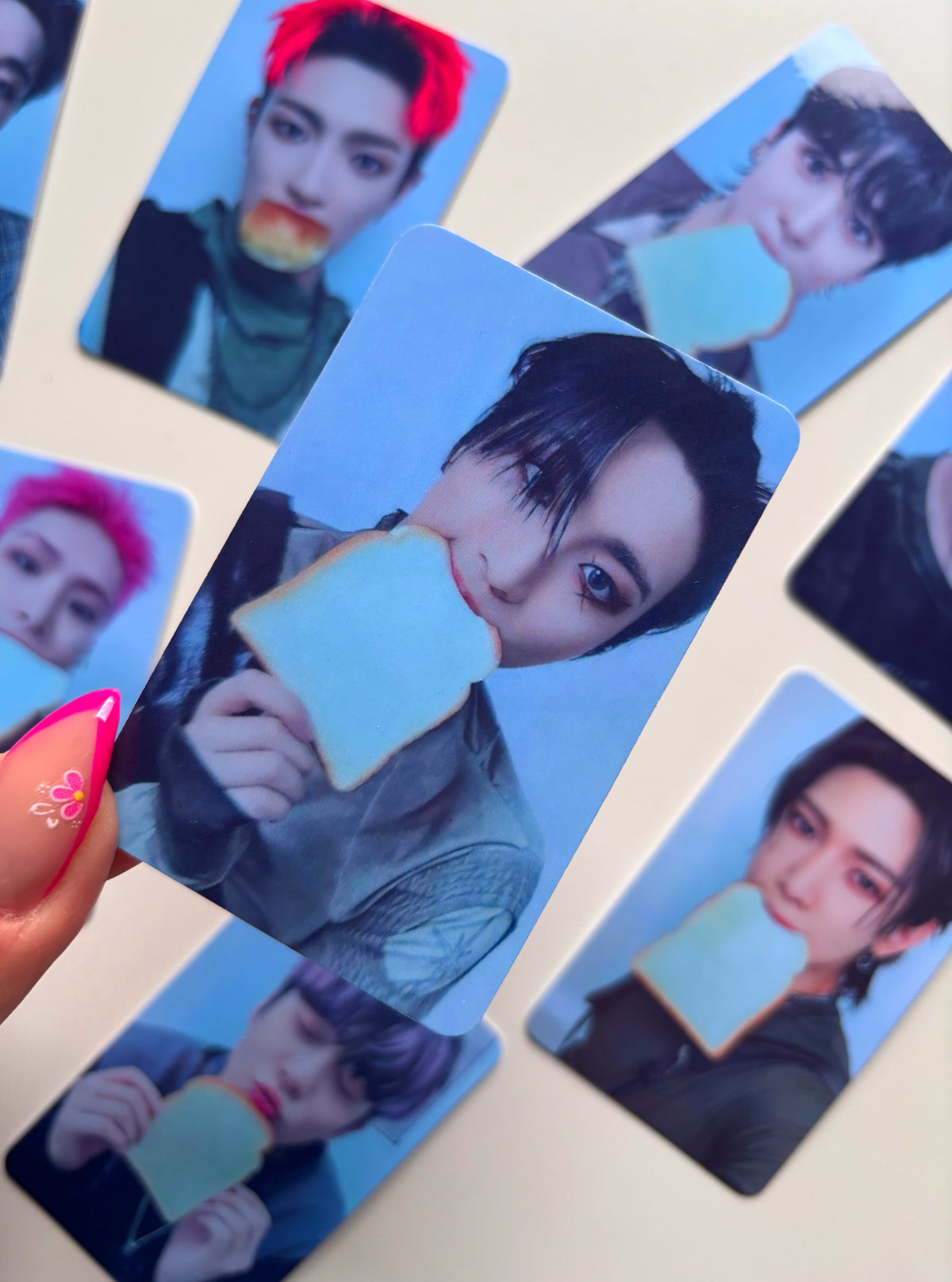 ATEEZ - The World Ep2 Outlaw [photocards]