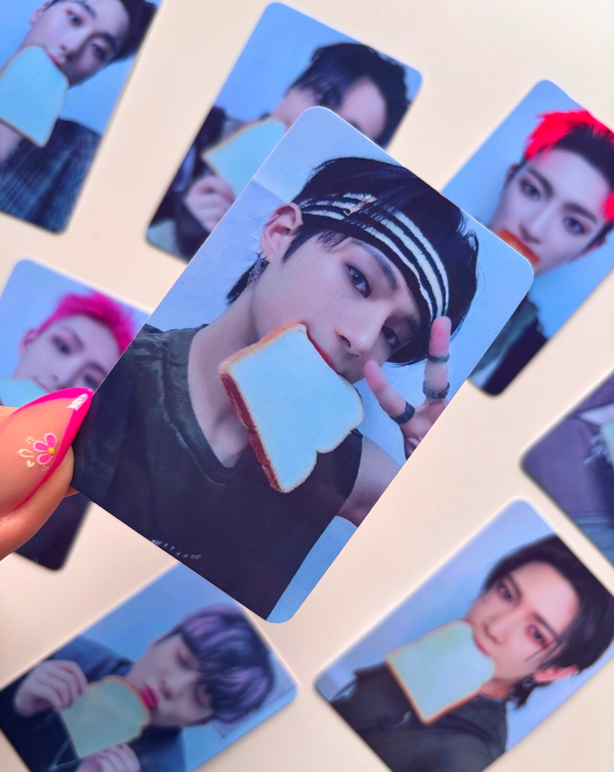 ATEEZ - The World Ep2 Outlaw [photocards]
