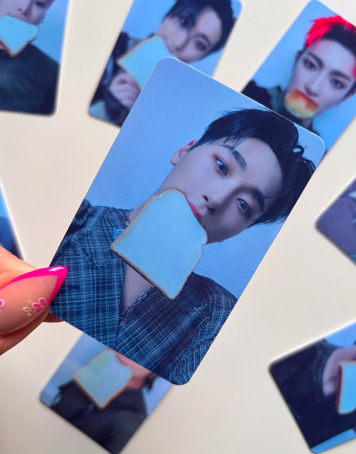 ATEEZ - The World Ep2 Outlaw [photocards]