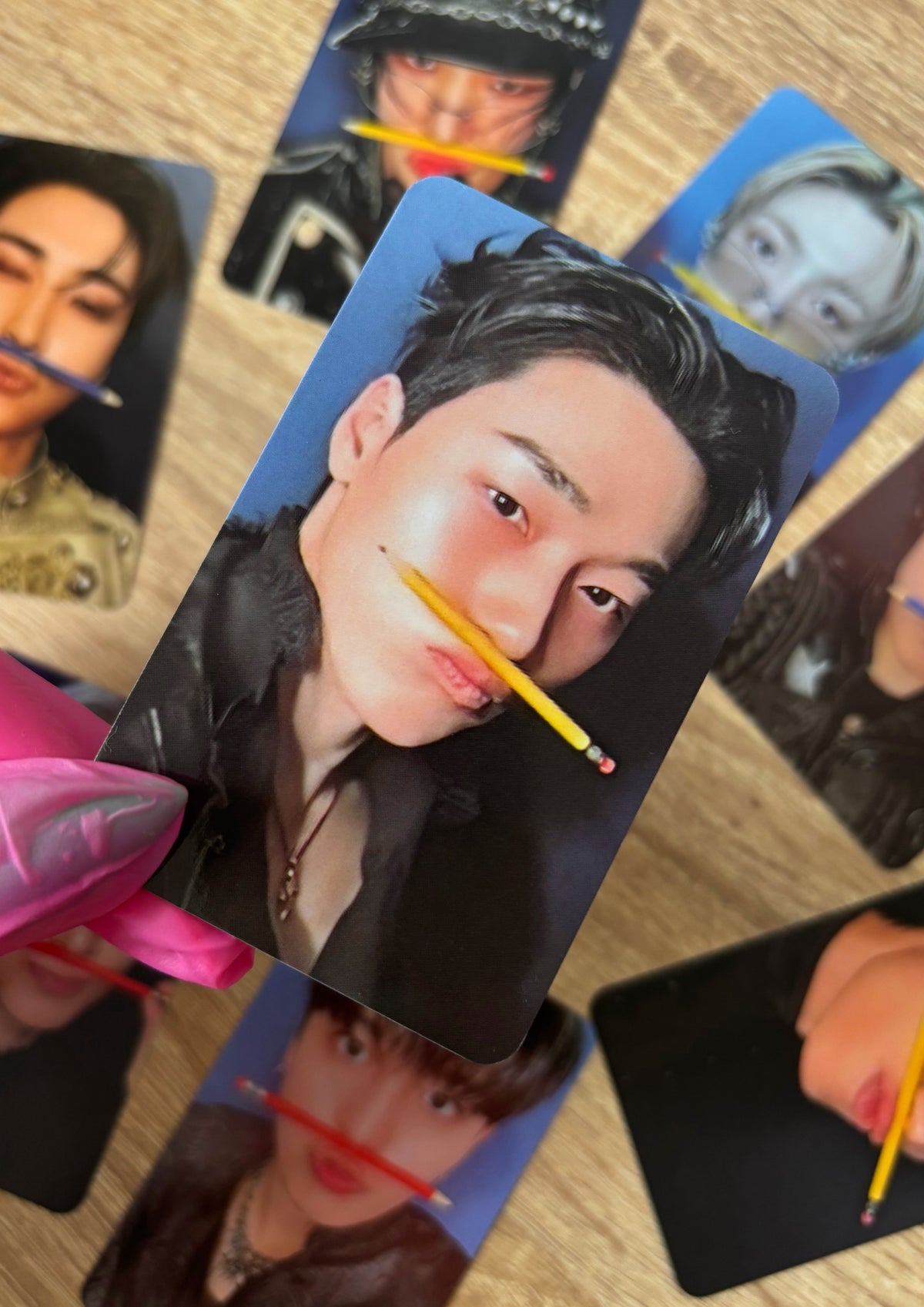 ATEEZ - GOLDEN HOUR Part. 4 Álbum [fotocards]