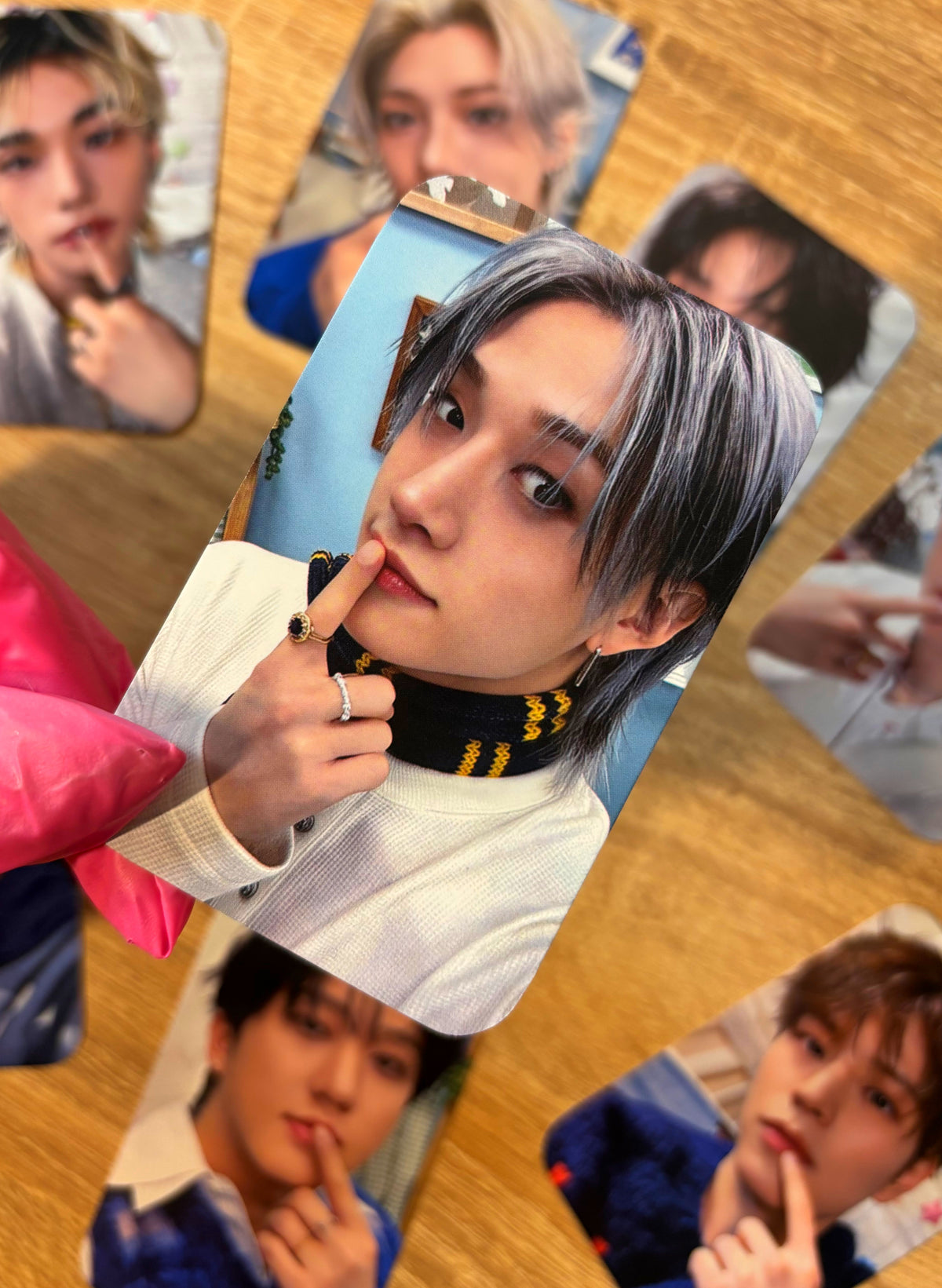 Stray Kids - *Stay In OUR LITTLE HOUSE* [photocards]