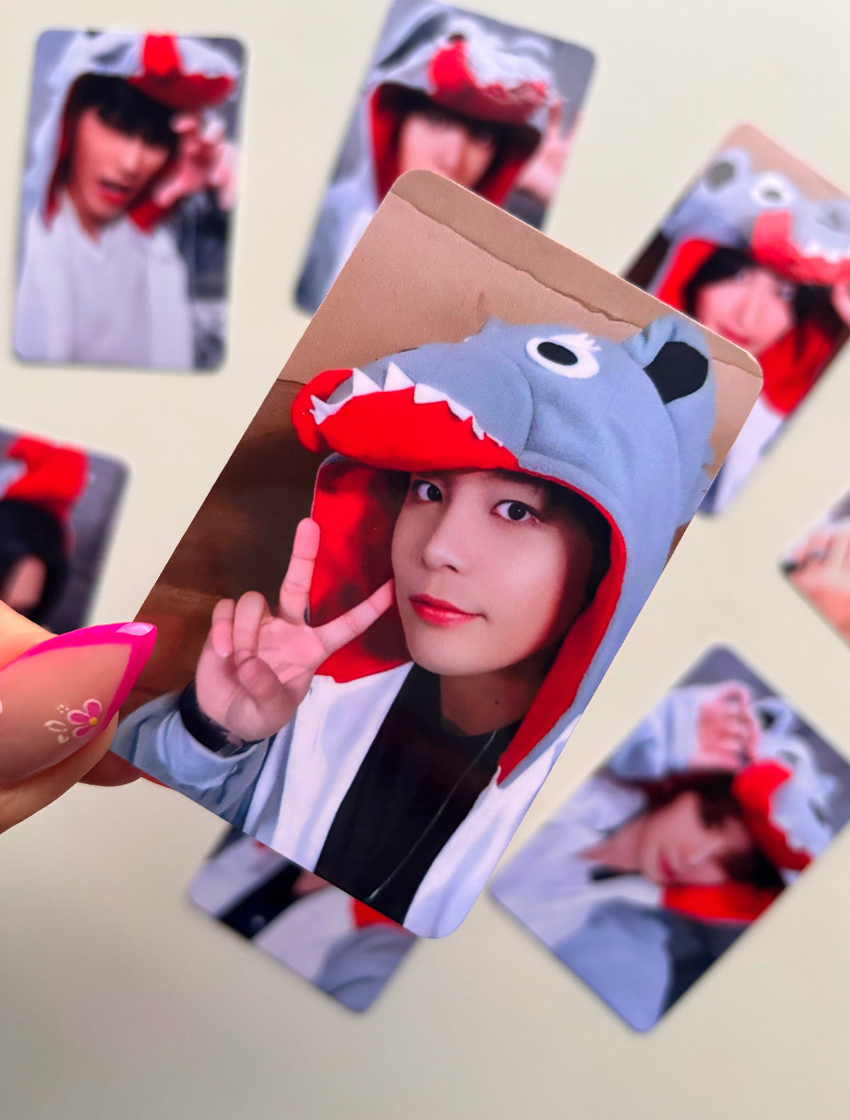 ATEEZ - Golden Hour Wolf Hoodie Version [photocards]
