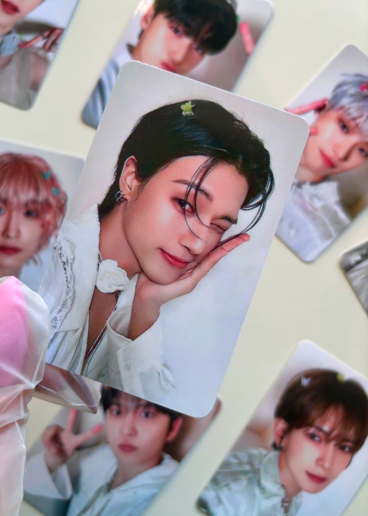 ATEEZ - Versión Pin de Mariposa [photocards]