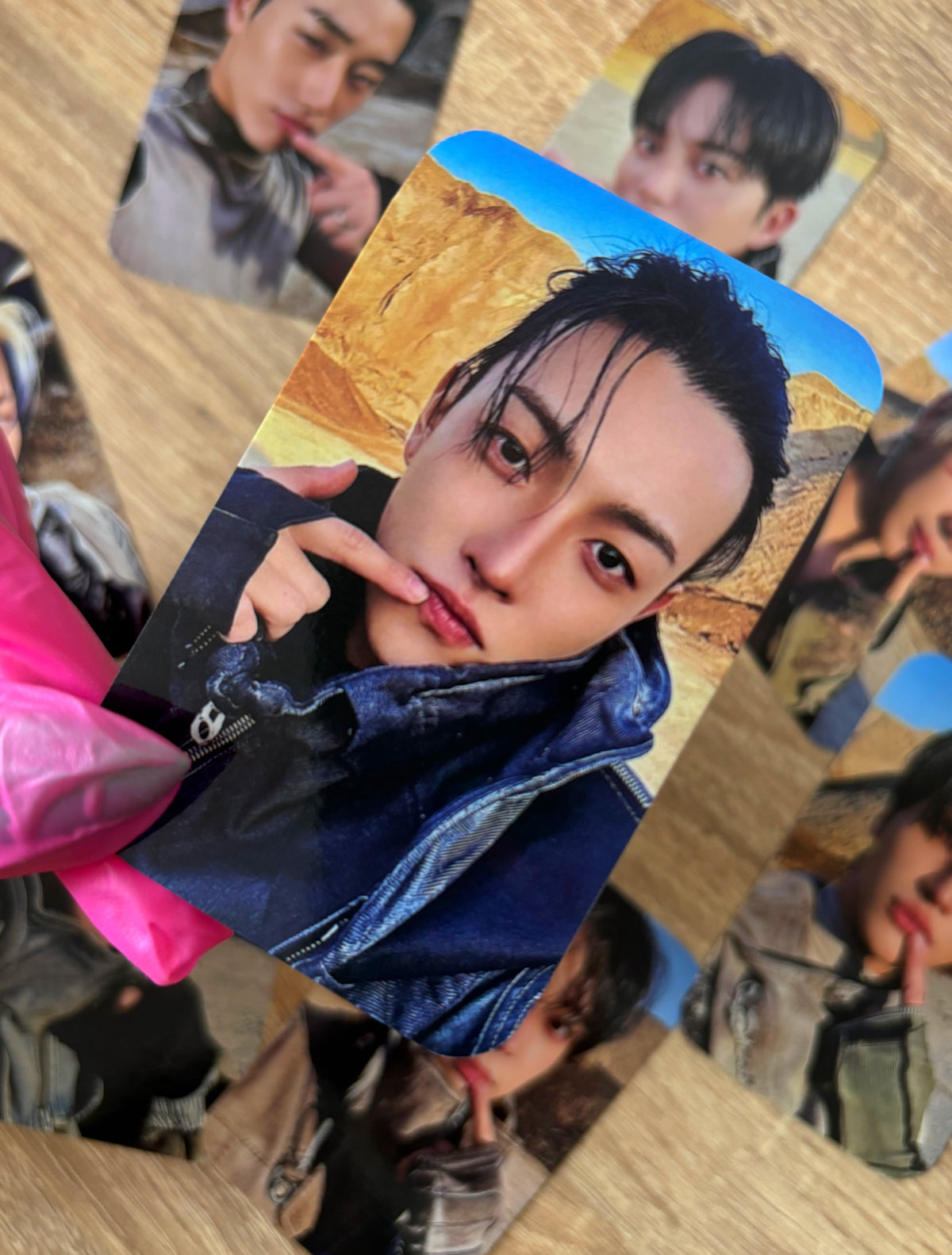 ATEEZ - GOLDEN HOUR Part. 4 Álbum [fotocards]