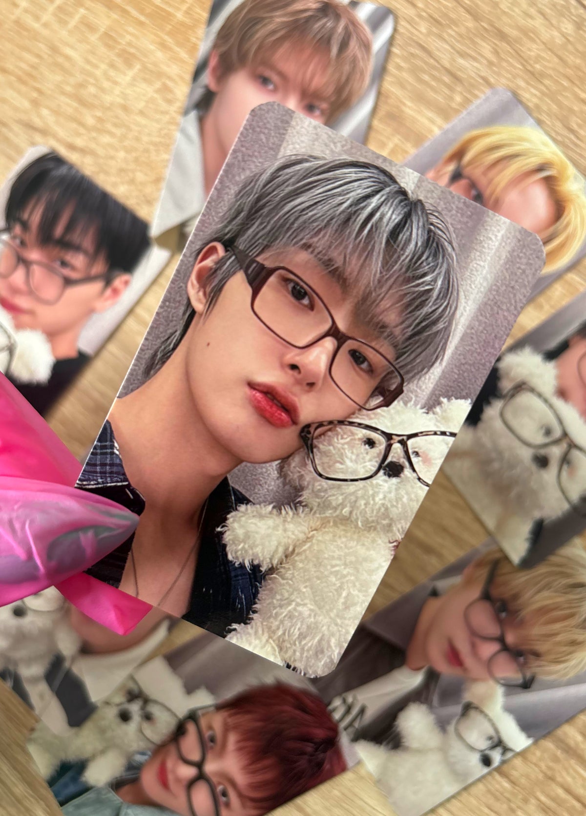 ATEEZ - Golden Hour Pt 5 Luckydraw Puppy and Pin Vers [photocards]
