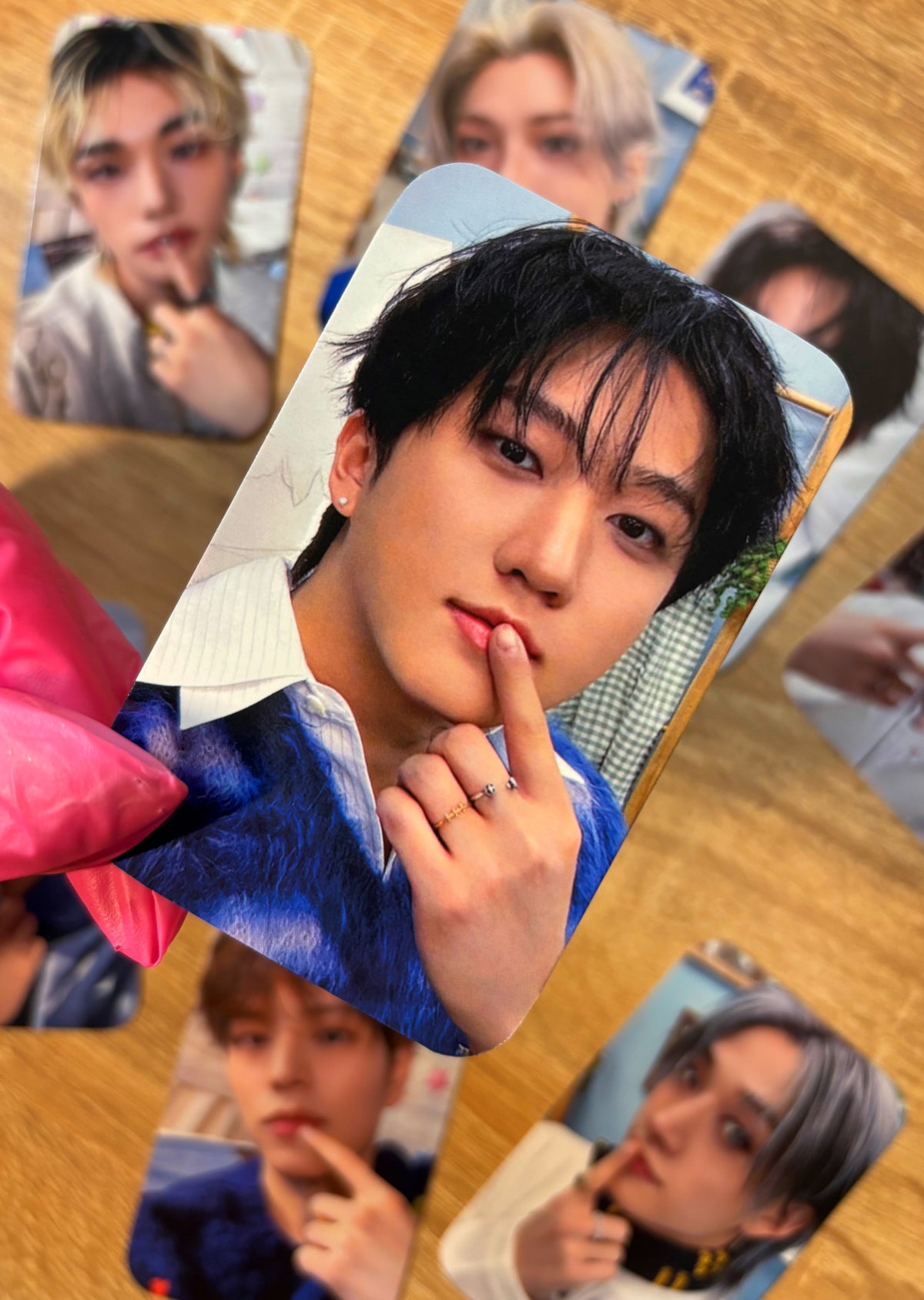 Stray Kids - *Stay In OUR LITTLE HOUSE* [photocards]