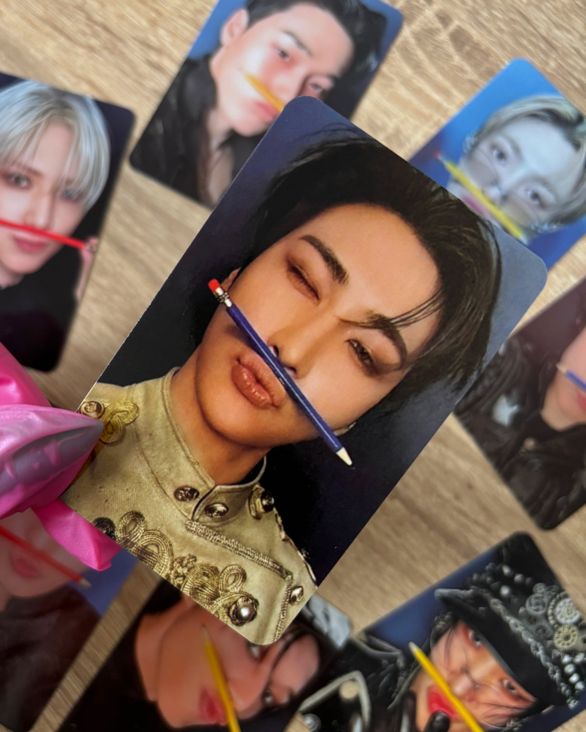 ATEEZ - GOLDEN HOUR Part. 4 Álbum [fotocards]
