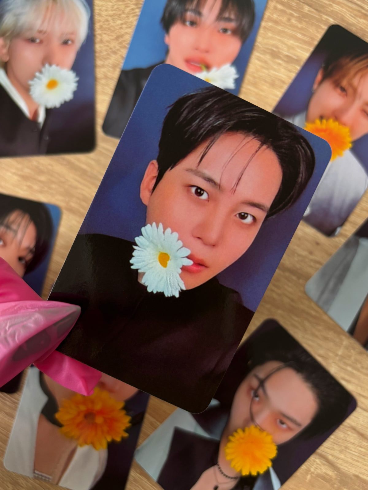 ATEEZ - Golden Hour Pt 4 AM Pob  Flower Vers [photocards]