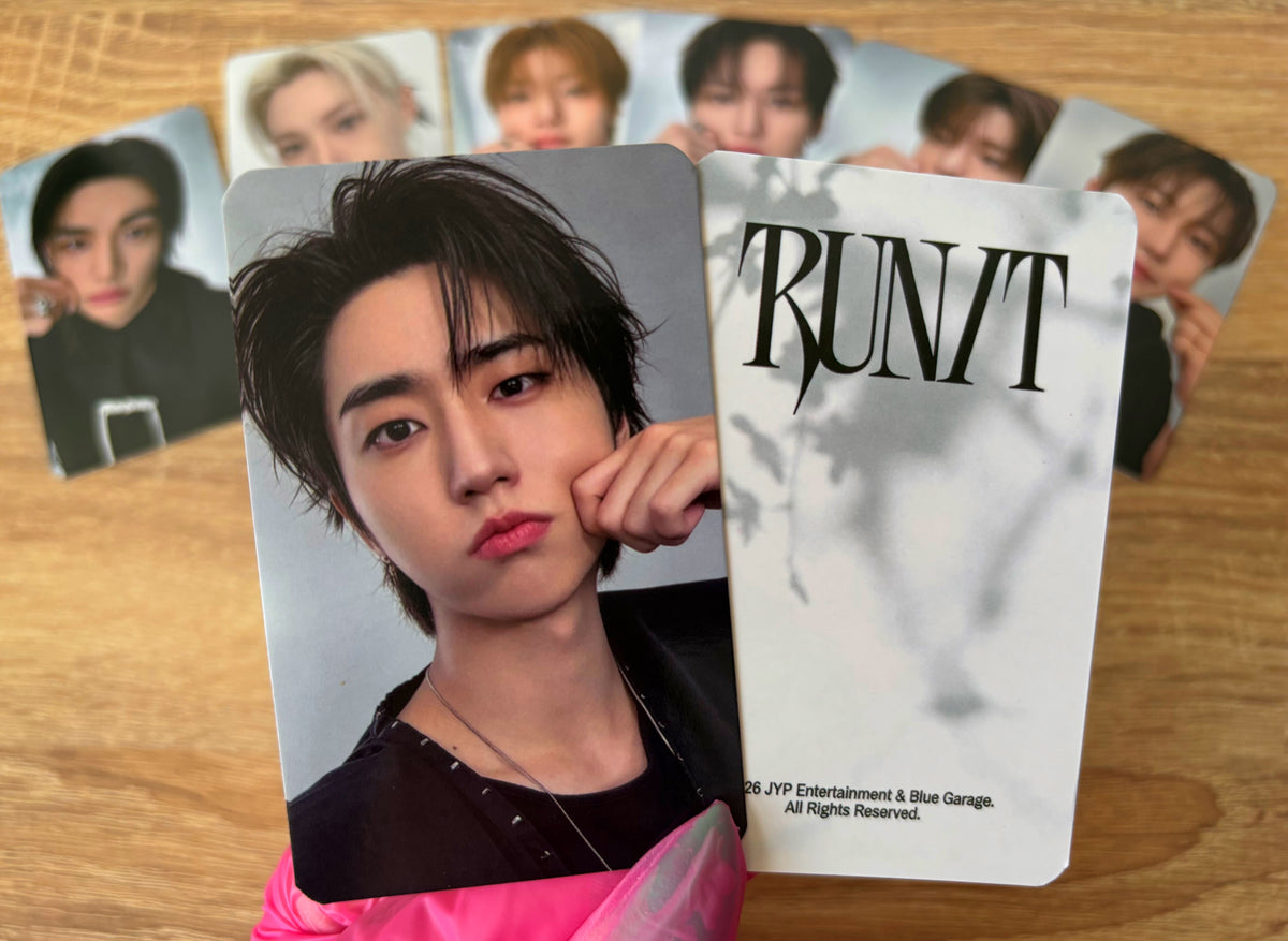 Stray Kids - Run it Seoul [photocards]