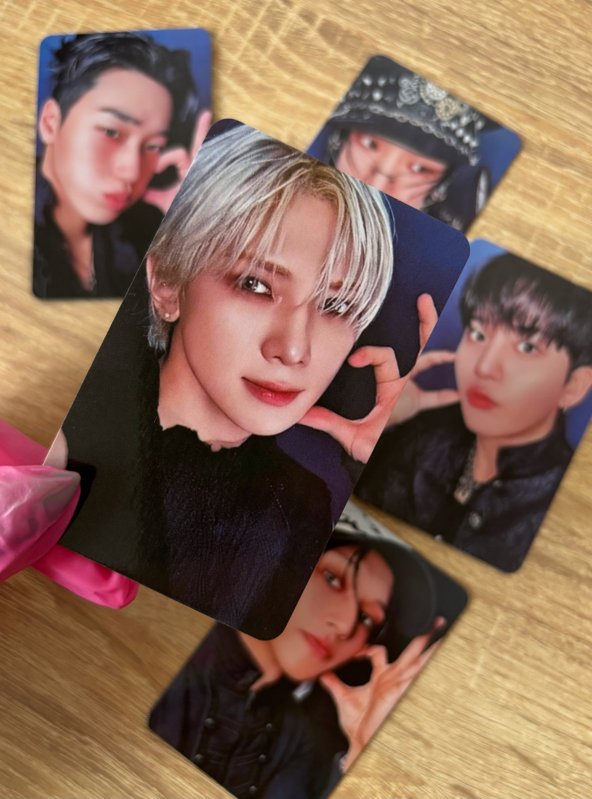 ATEEZ - GOLDEN HOUR : PART 4 - JUMP UP GIFT [photocards]