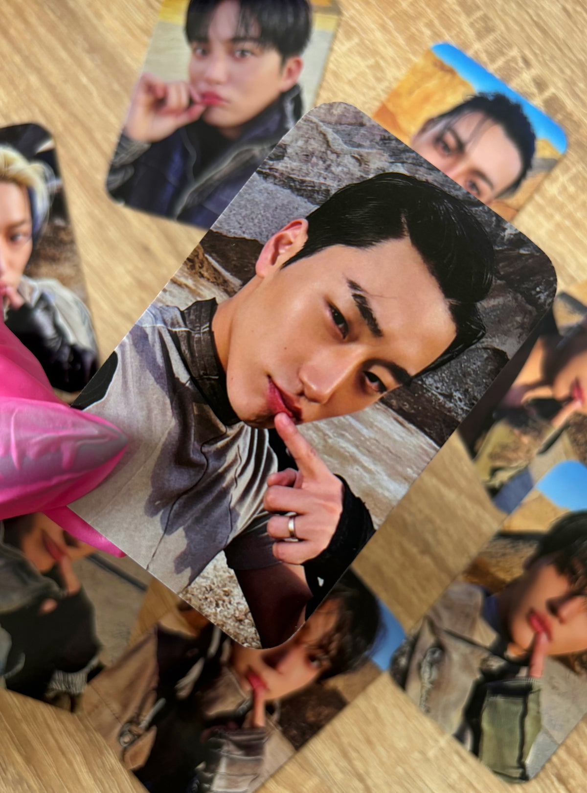 ATEEZ - GOLDEN HOUR Part. 4 Álbum [fotocards]