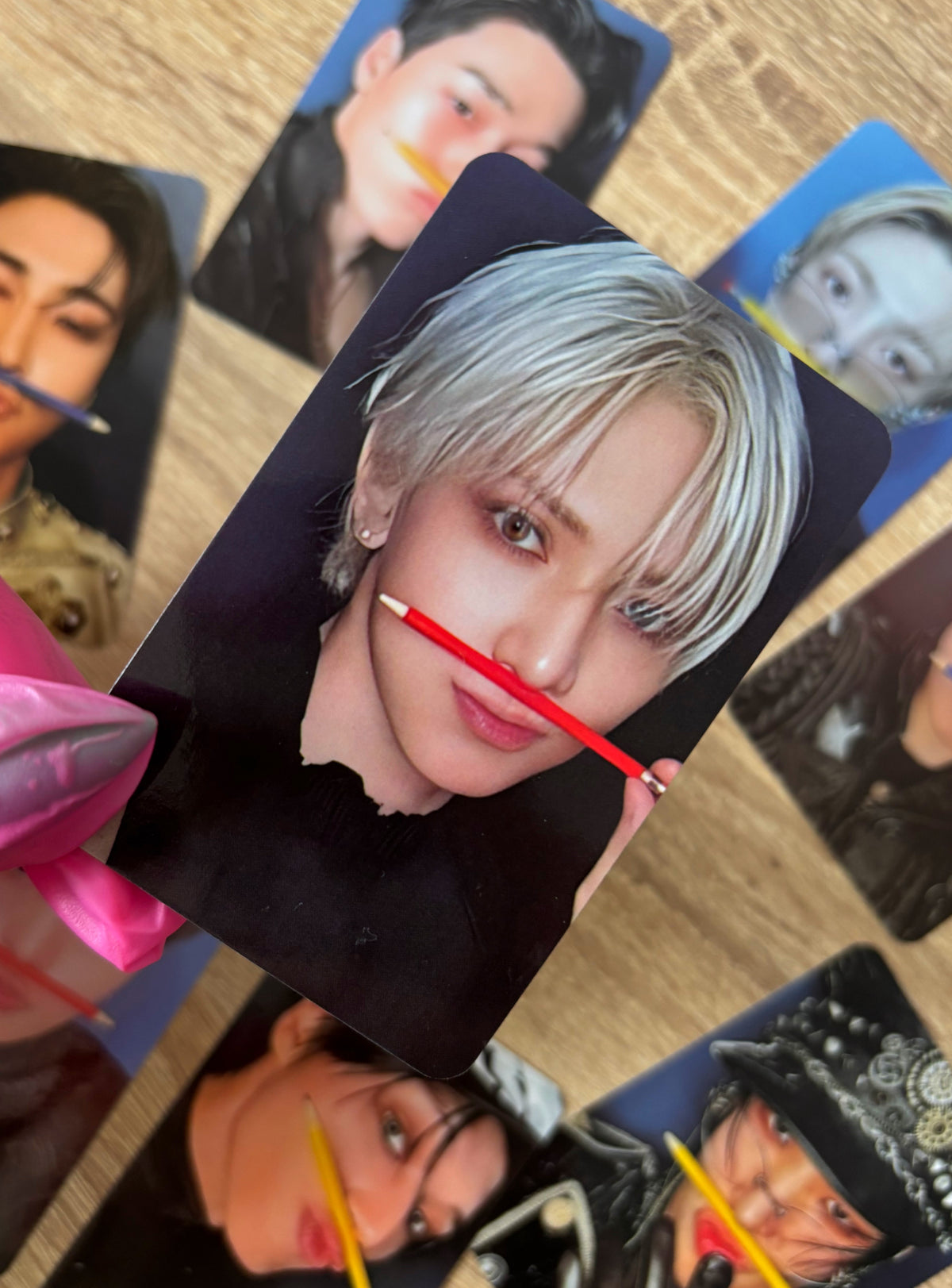 ATEEZ - GOLDEN HOUR Part. 4 Álbum [fotocards]