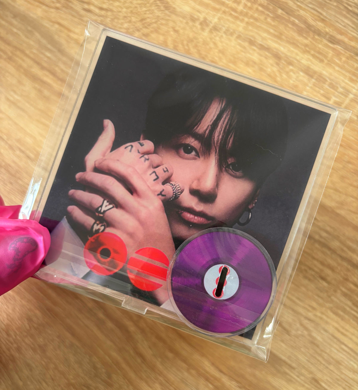 BTS -  Arirang [acrylic figurine]