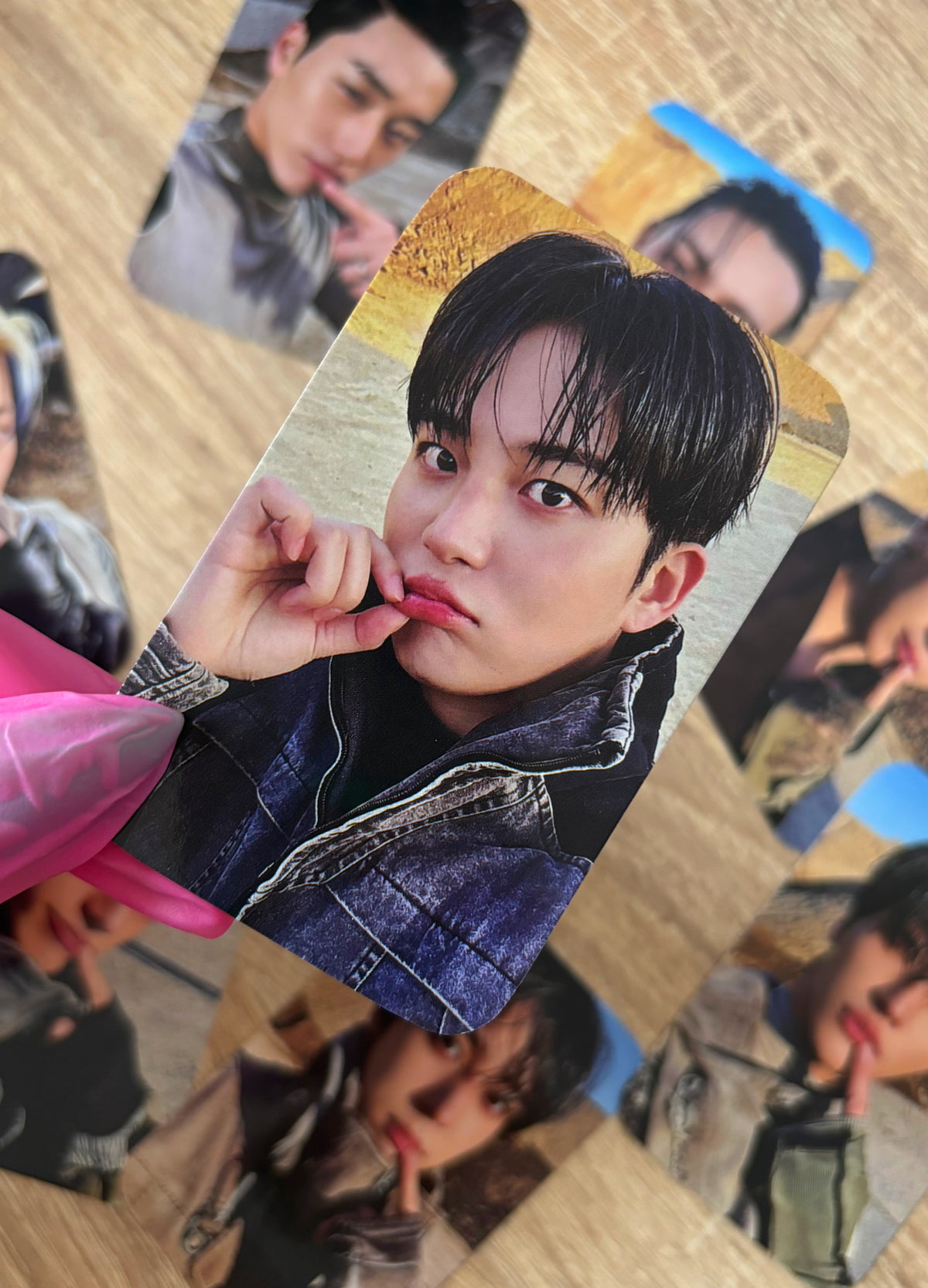 ATEEZ - GOLDEN HOUR Part. 4 Álbum [fotocards]