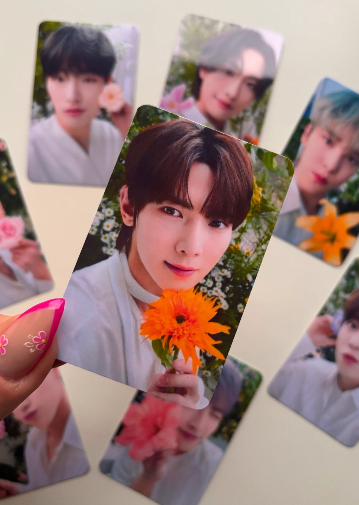 ATEEZ - Nacific Flowering Day [photocards]