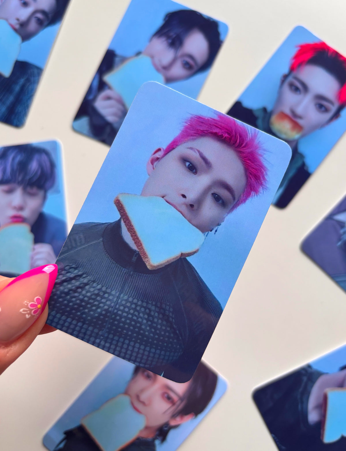 ATEEZ - The World Ep2 Outlaw [photocards]