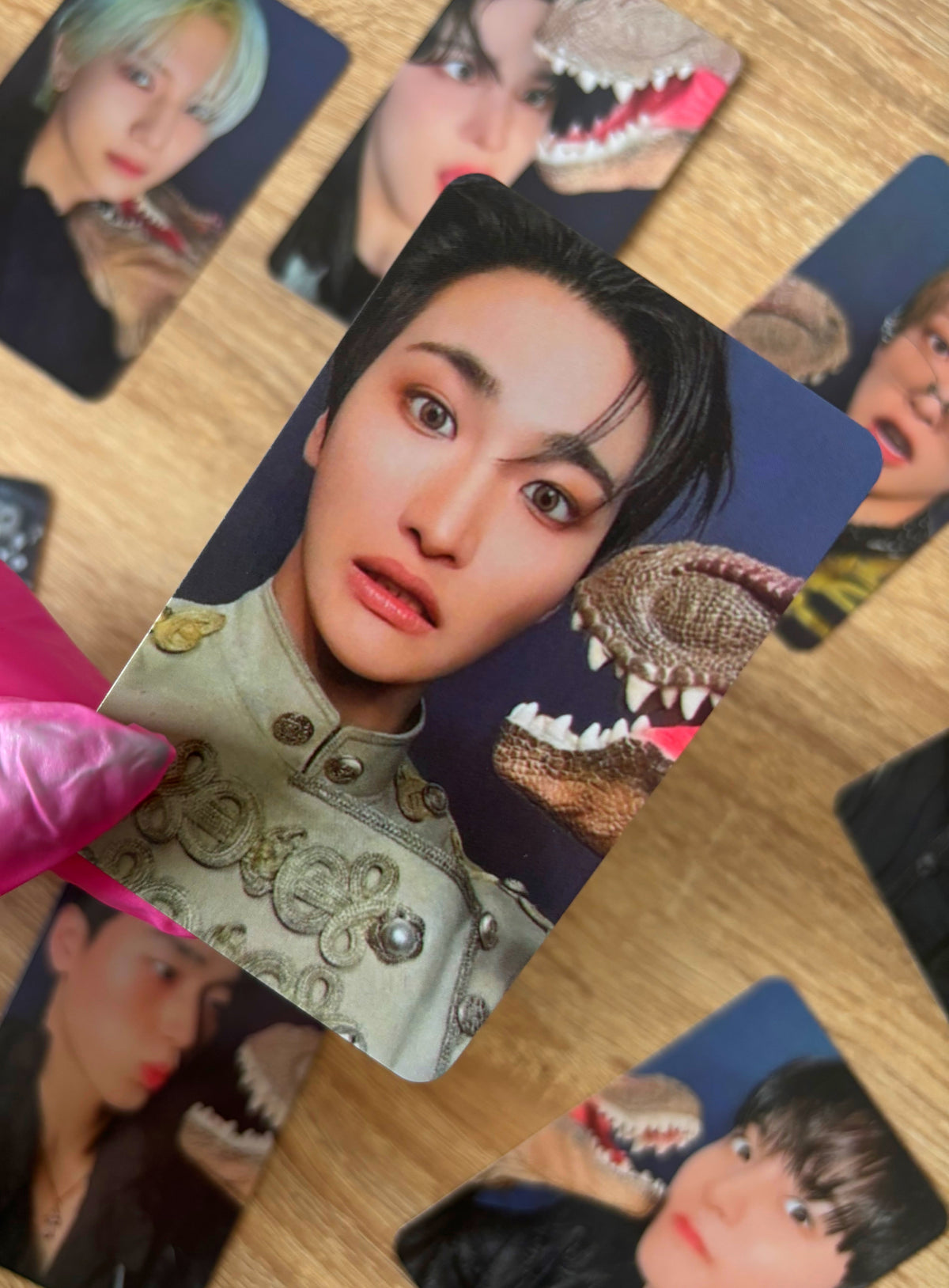 ATEEZ- Golden Hour Pt 4 Dinosaur Vers. [photocards]
