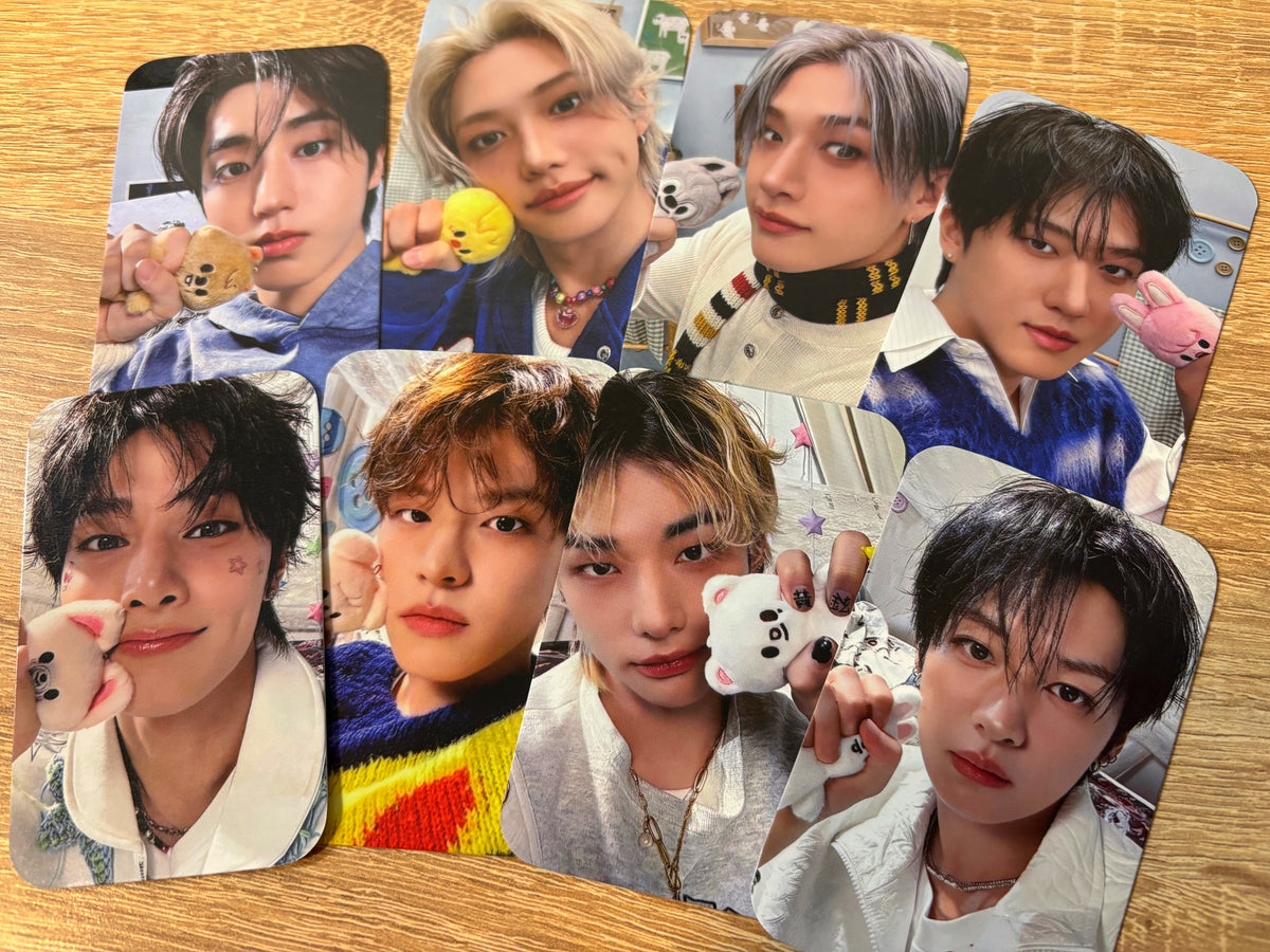 Stray Kids - *Stay In OUR LITTLE HOUSE* [photocards]