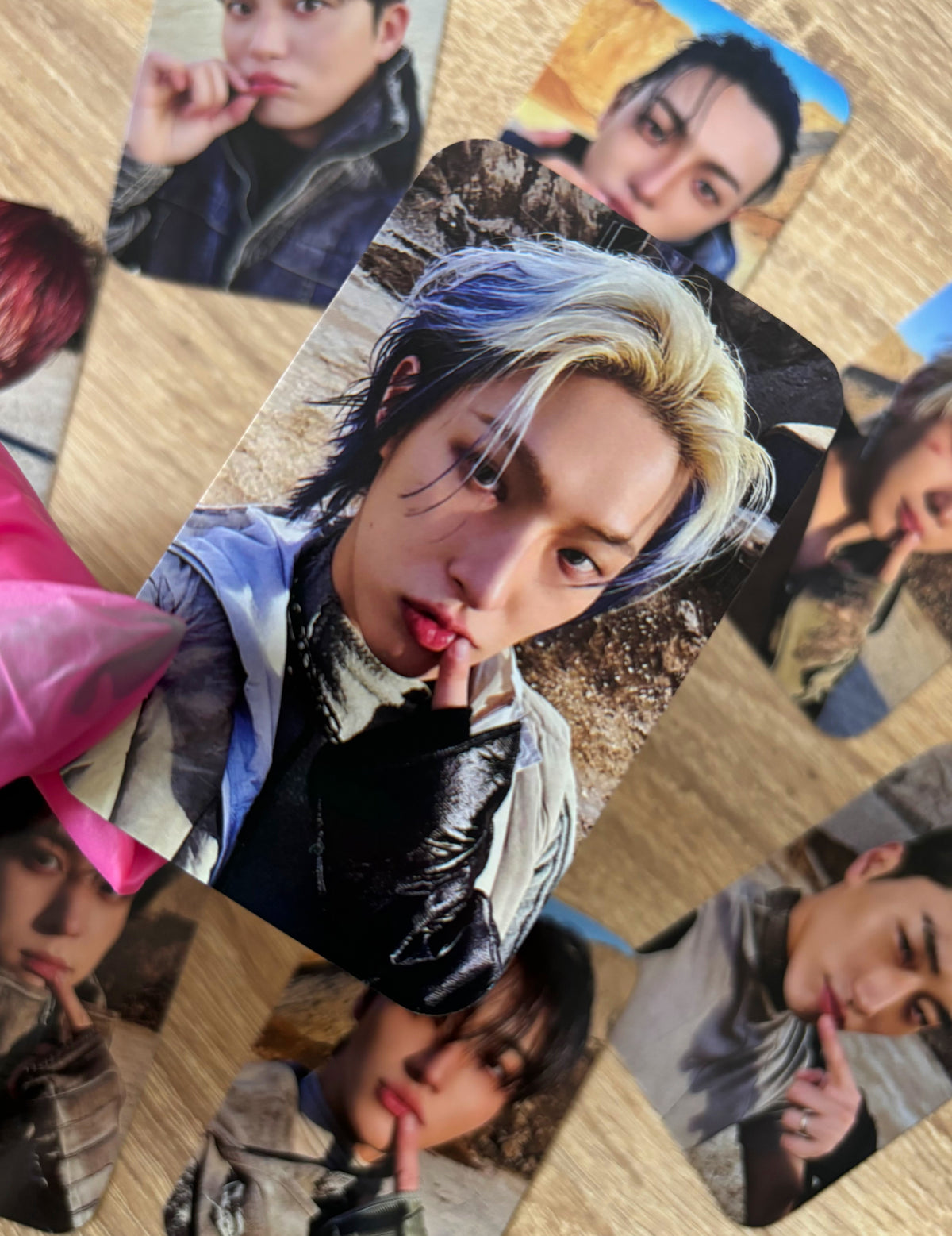 ATEEZ - GOLDEN HOUR Part. 4 Álbum [fotocards]