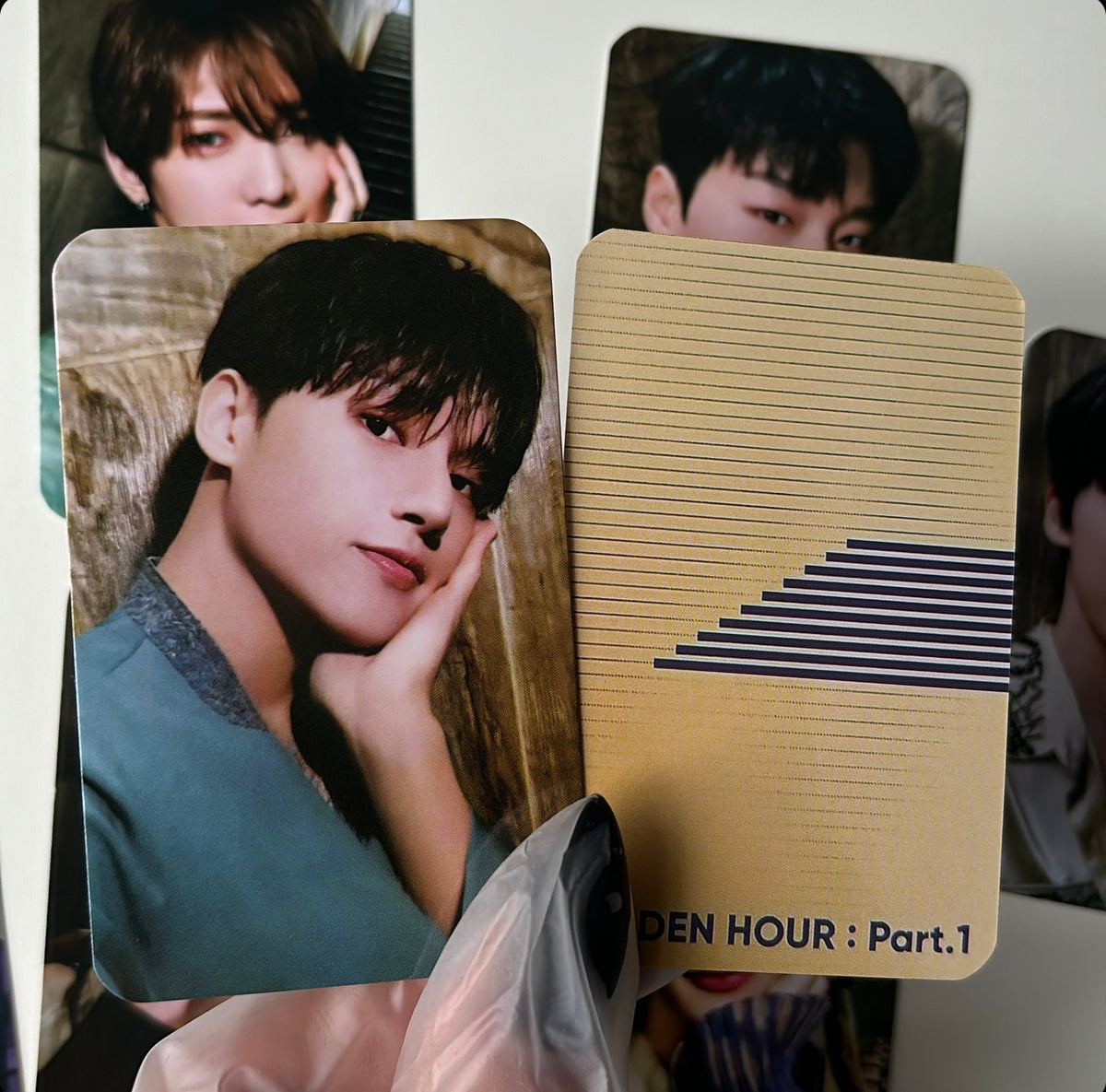 ATEEZ - Golden Hour: Part 1 [photocards]