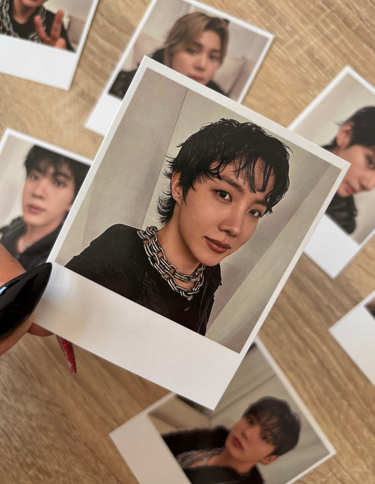 BTS - ARIRANG [polaroids]