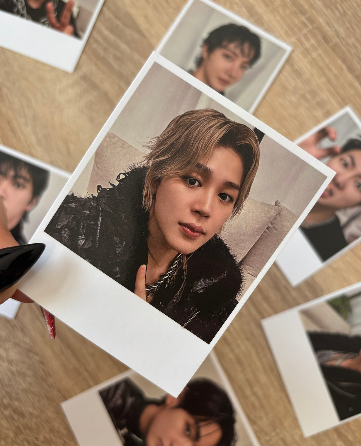 BTS - ARIRANG [polaroids]