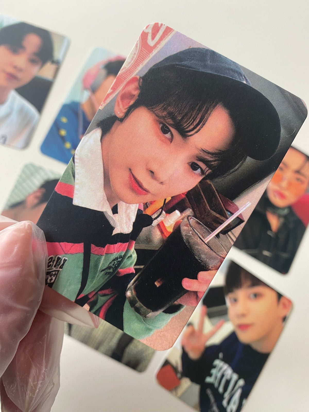 ATEEZ - SEASON'S GREETINGS 2023 [photocards]