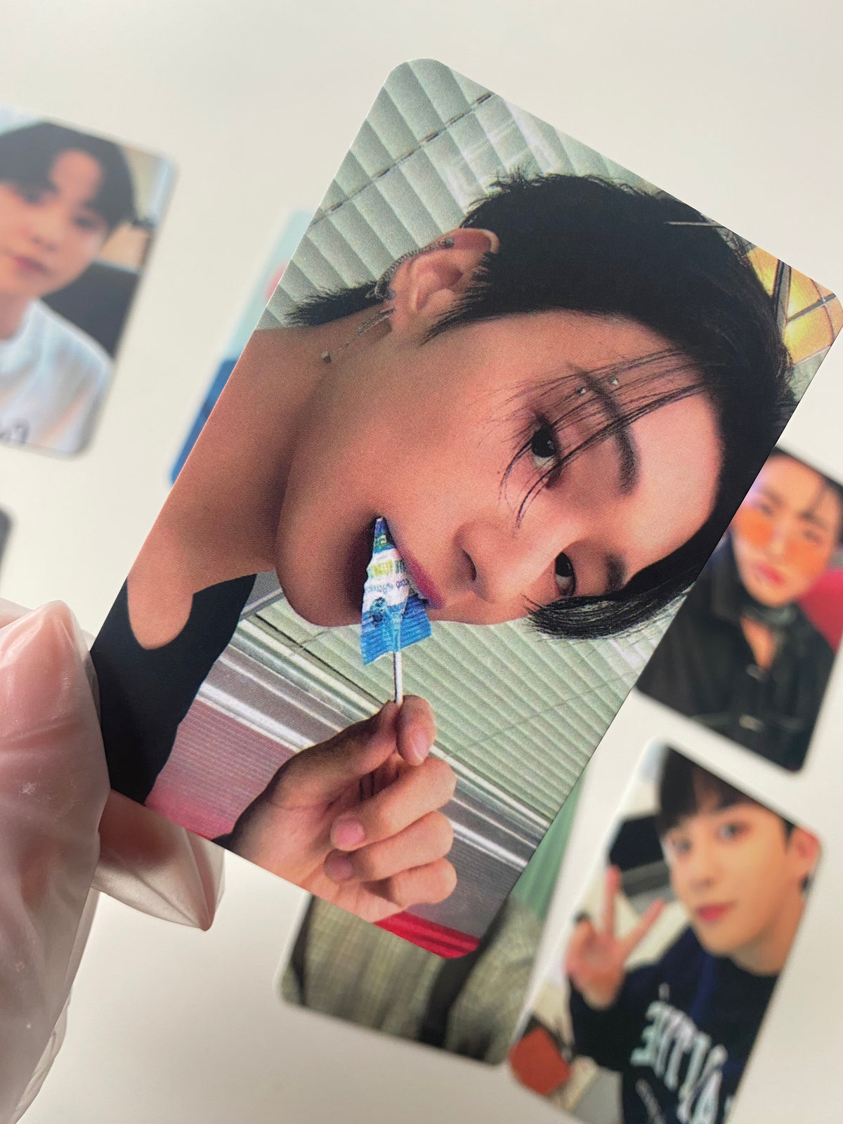 ATEEZ - SEASON'S GREETINGS 2023 [photocards]