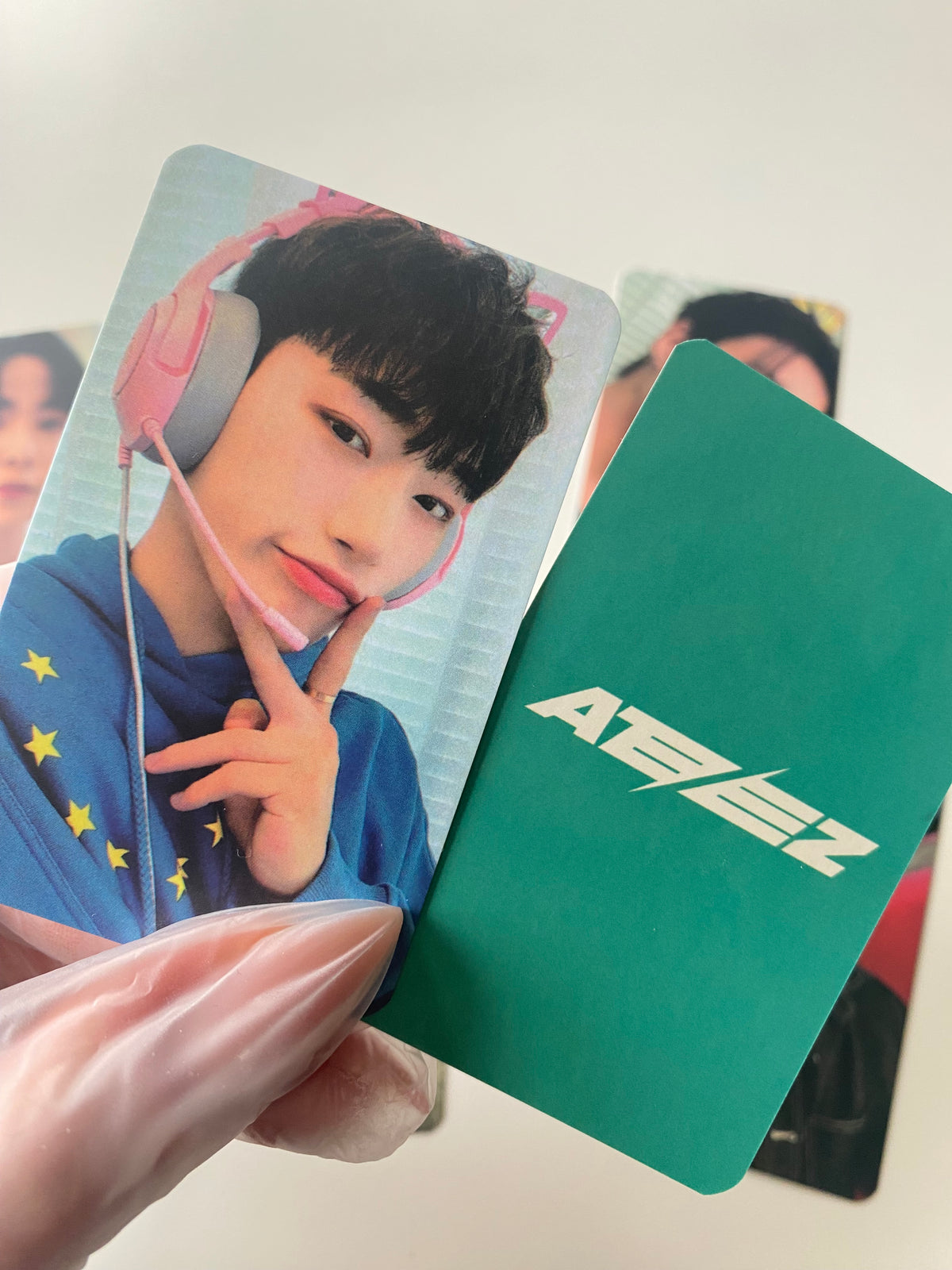ATEEZ - SEASON'S GREETINGS 2023 [photocards]
