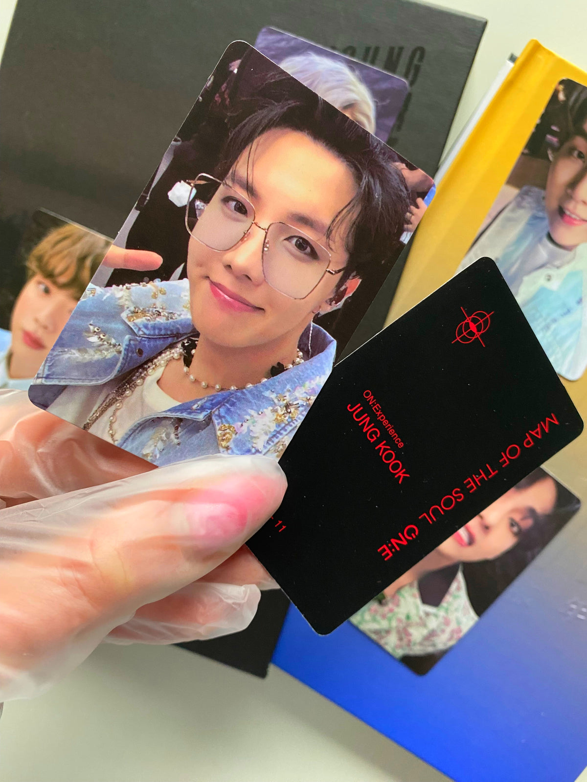 BTS - Map Of The Soul ONE Blu-ray & DVD [photocards]