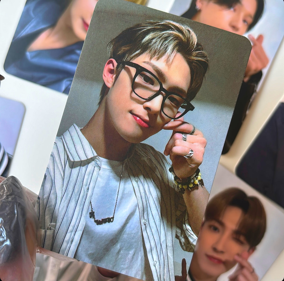 ATEEZ [photocards]