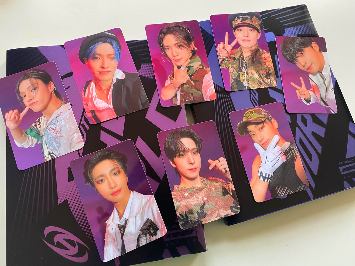 ATEEZ [photocards]
