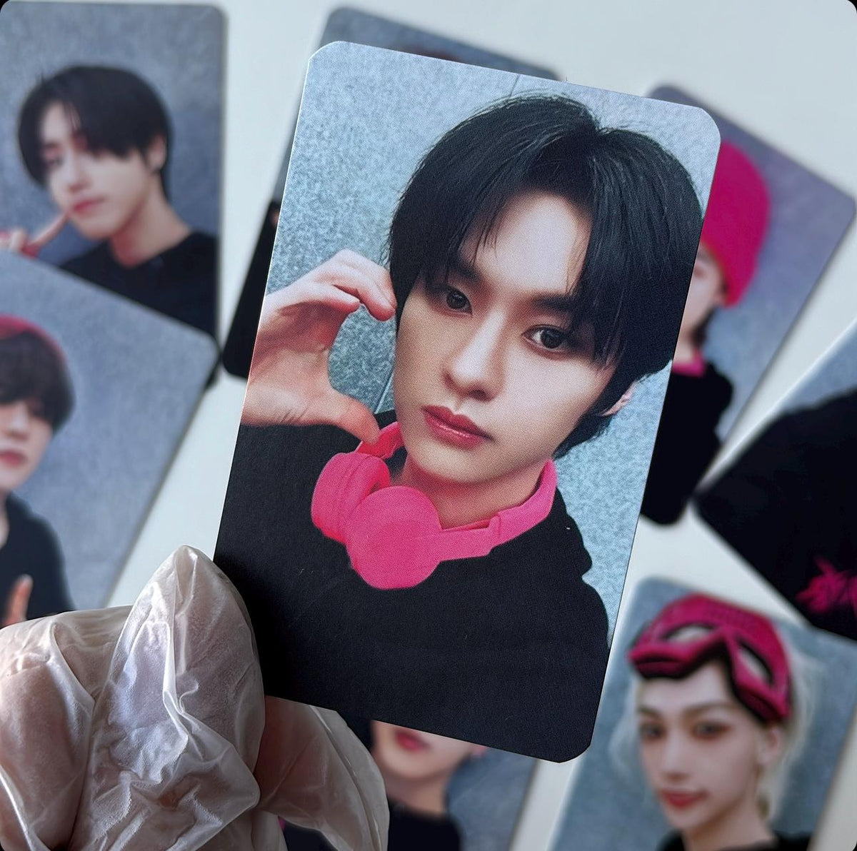 Stray Kids - ROCK STAR Album [photocards]